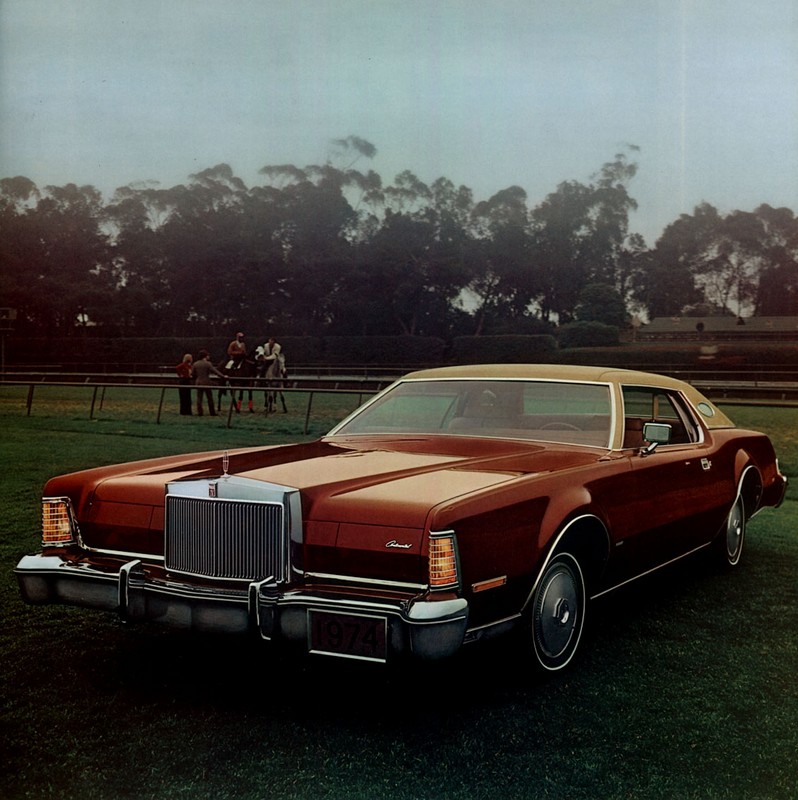1974 Lincoln Continental Brochure Page 12